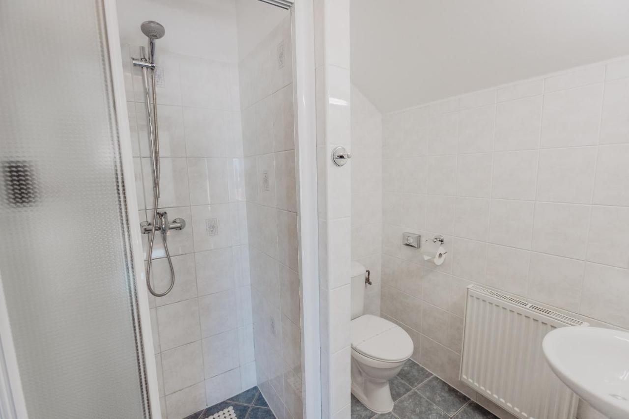 Jičín Hotel U Valdicke Brany מראה חיצוני תמונה