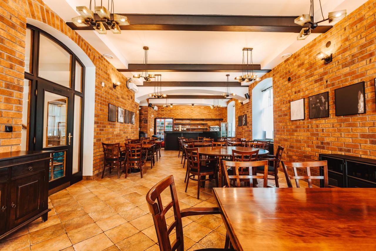 Jičín Hotel U Valdicke Brany מראה חיצוני תמונה